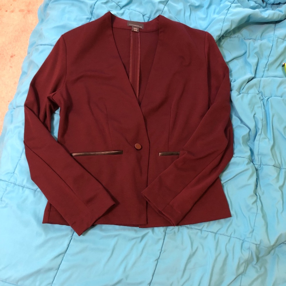 Purple blazer medium